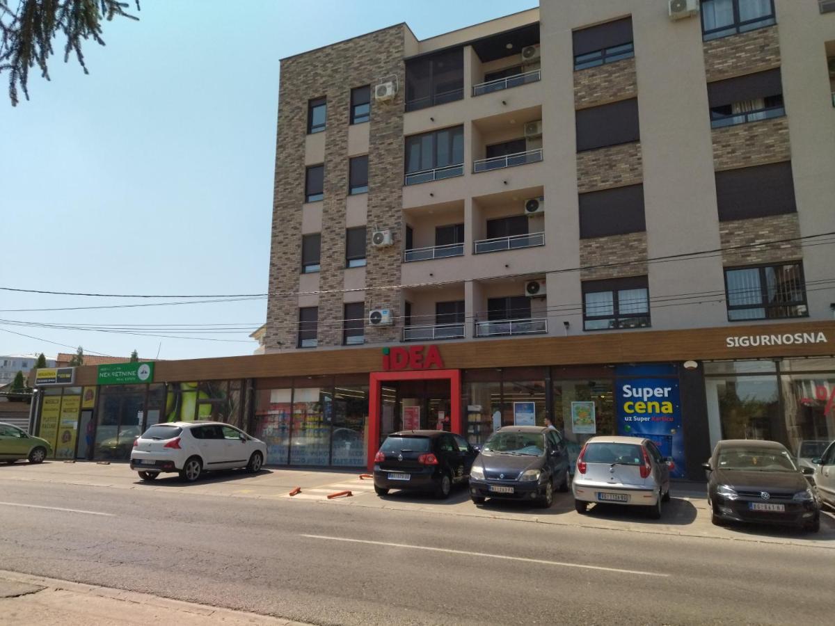 Apartman Gana Altina Lux Belgrado Esterno foto